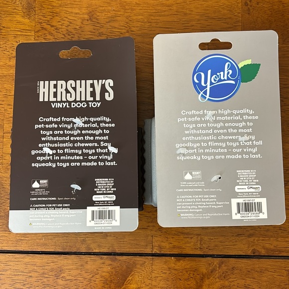 Dog Vinyl Toys Hershey’s and York. They squeak when pressed. New. - Picture 3 of 3